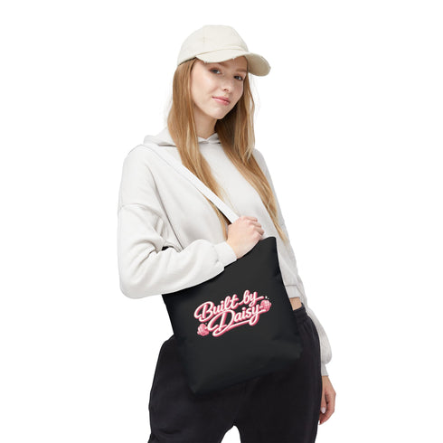 Built by Daisy / Daily Dose of Daisy Tote Bag — Cute Pink Script AOP Tote